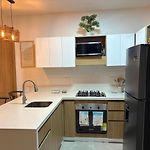 Amplio apartamento para 6 con piscina y playa en Baía Kristal