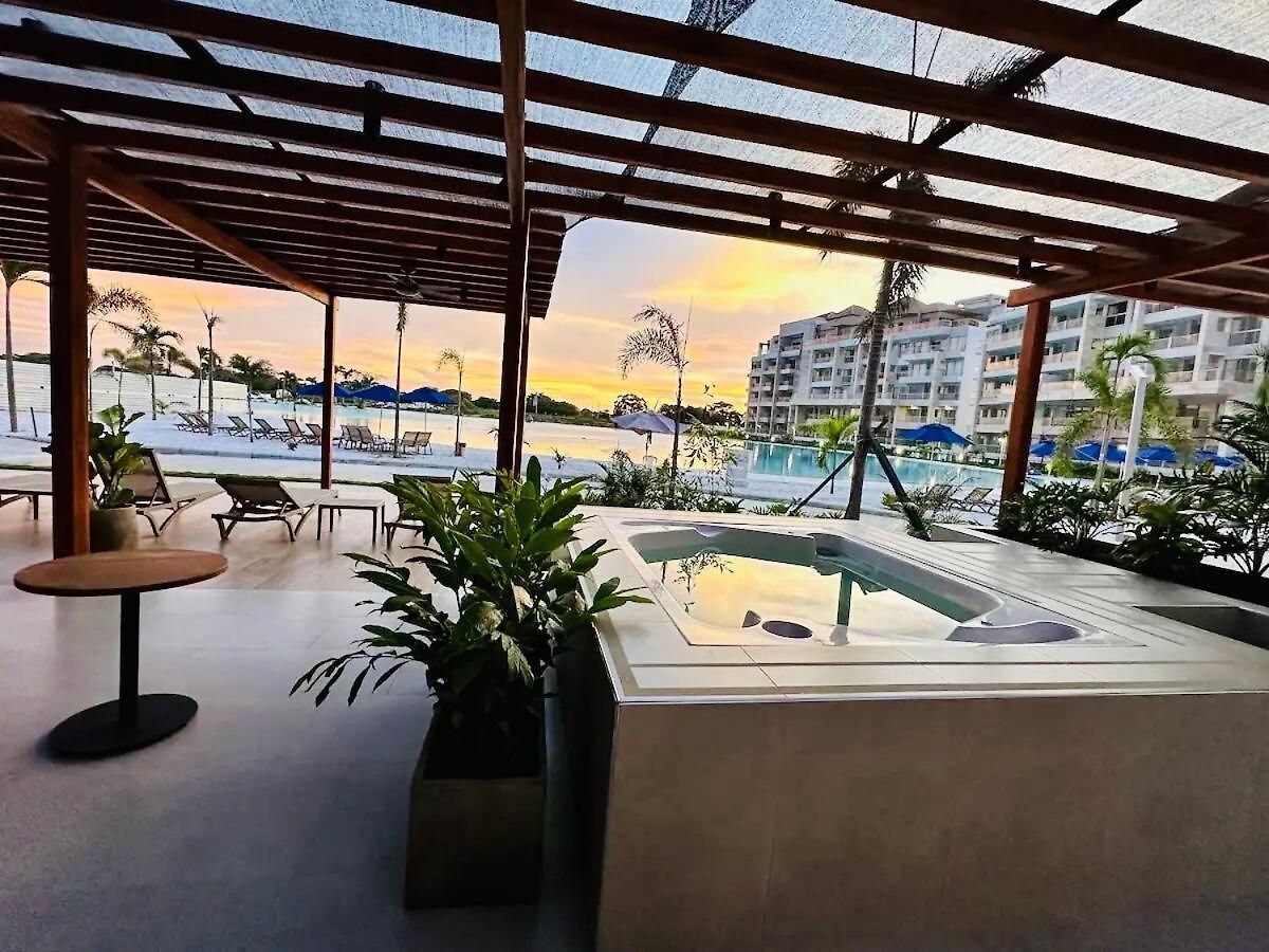 Amplio 6 Con Piscina Y Playa En Baía Kristal Apartamento