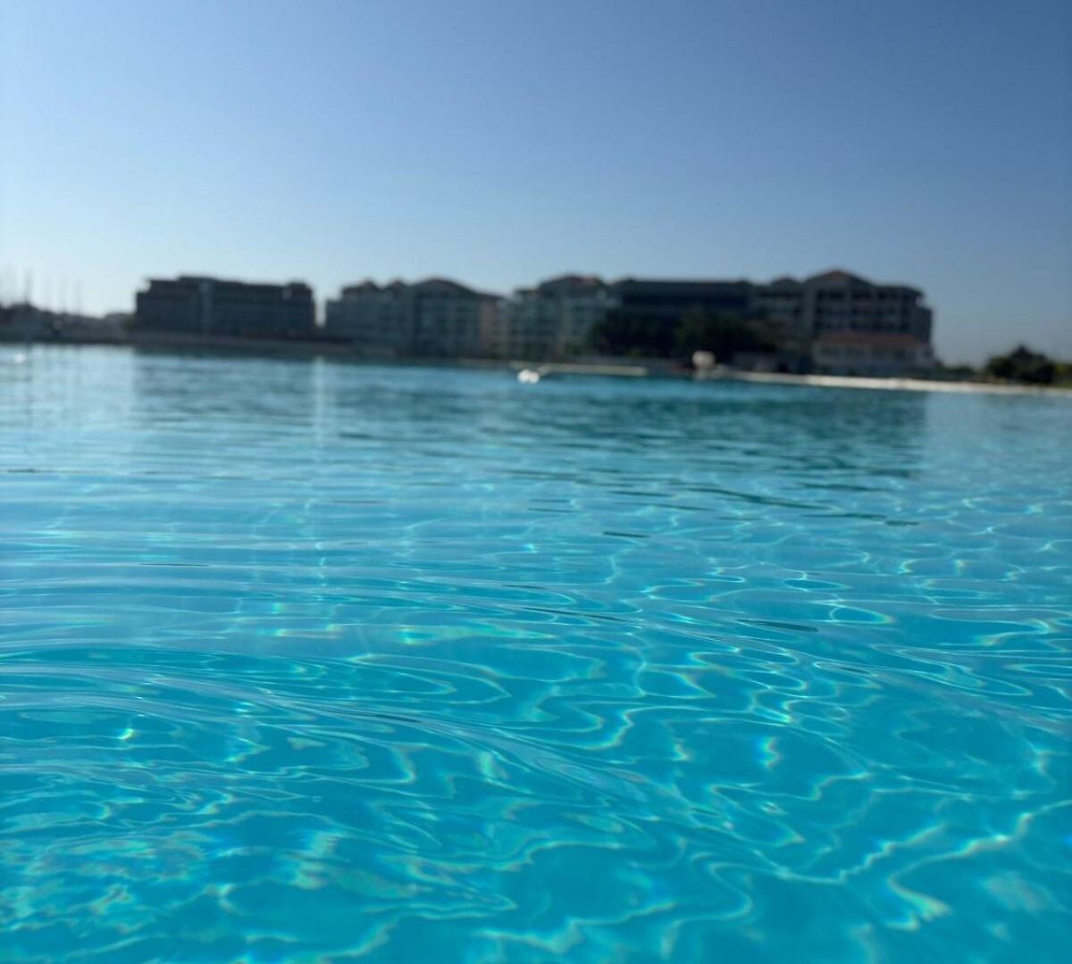 Apartamento Amplio 6 Con Piscina Y Playa En Baía Kristal