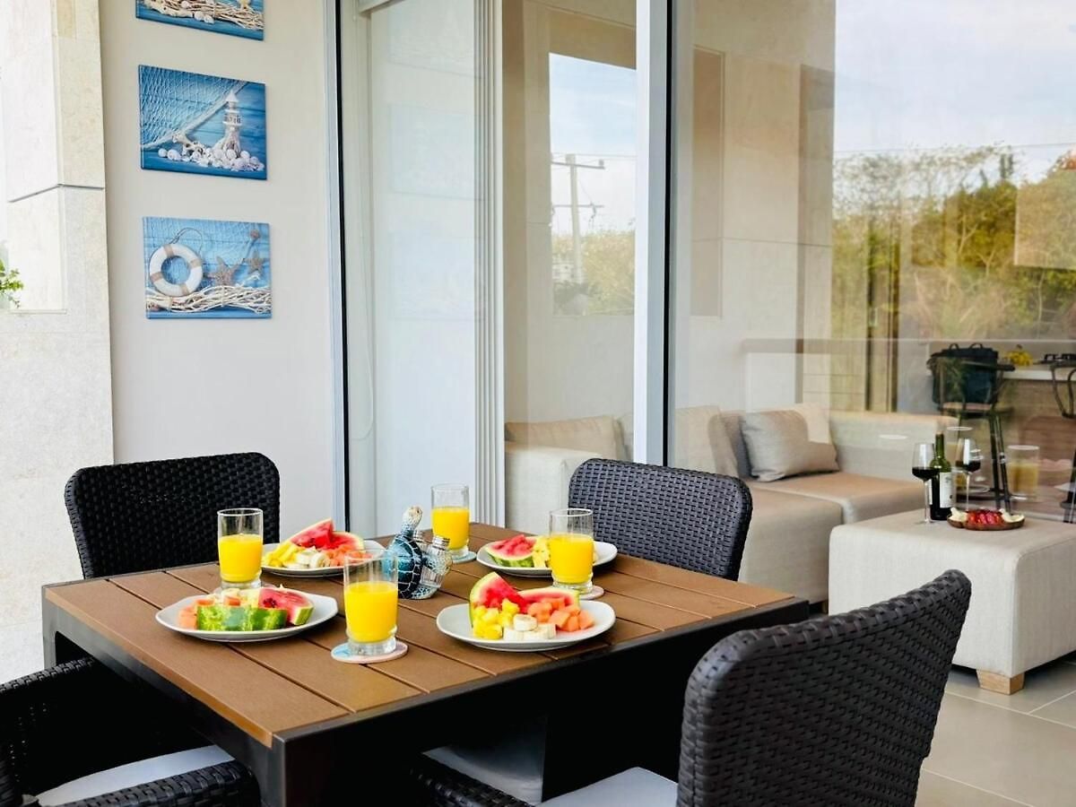 Apartamento Amplio 6 Con Piscina Y Playa En Baía Kristal Cartagena