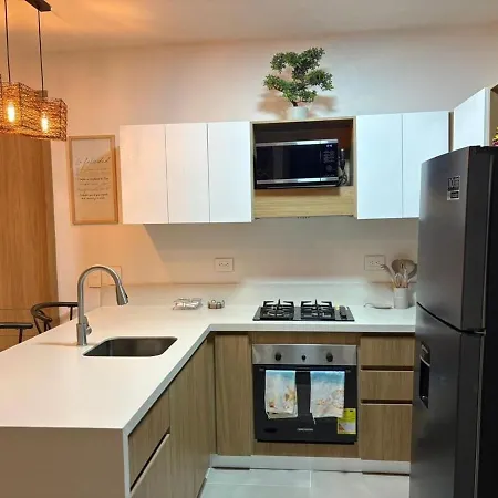 Apartamento Amplio 6 Con Piscina Y Playa En Baía Kristal