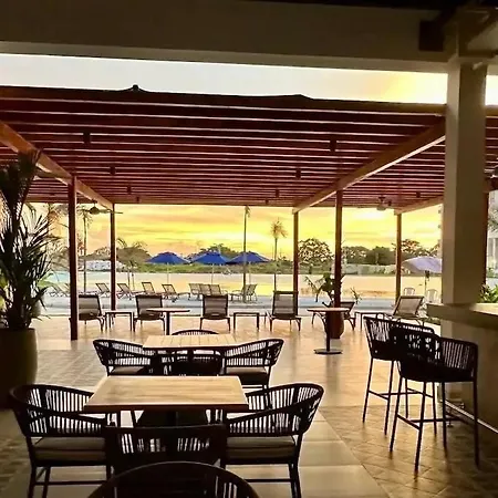 Amplio 6 Con Piscina Y Playa En Baía Kristal Apartamento *