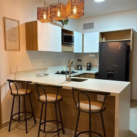 Amplio 6 Con Piscina Y Playa En Baía Kristal Cartagena